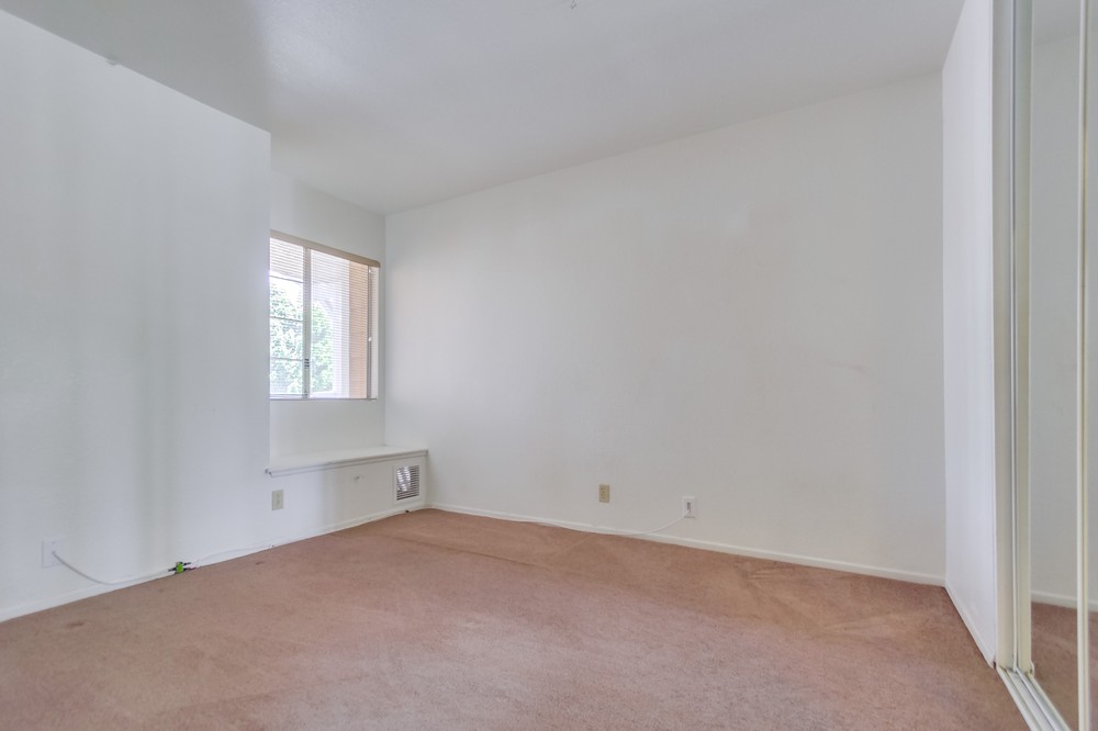 Virtual tour photo 19 of 27 for 1790 Shadewood Lane