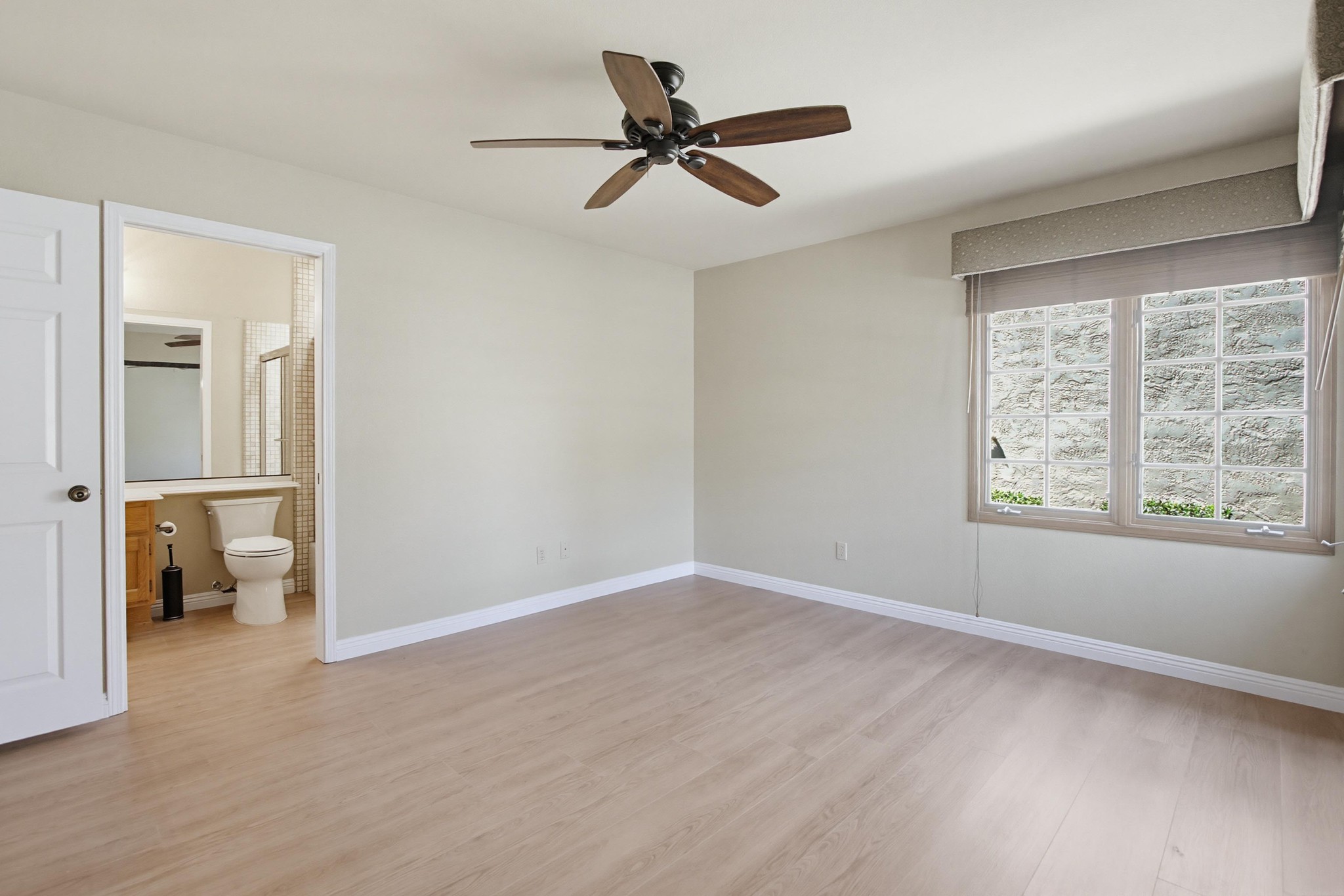 Virtual tour photo 32 of 49 for 17908 Caminito Balata