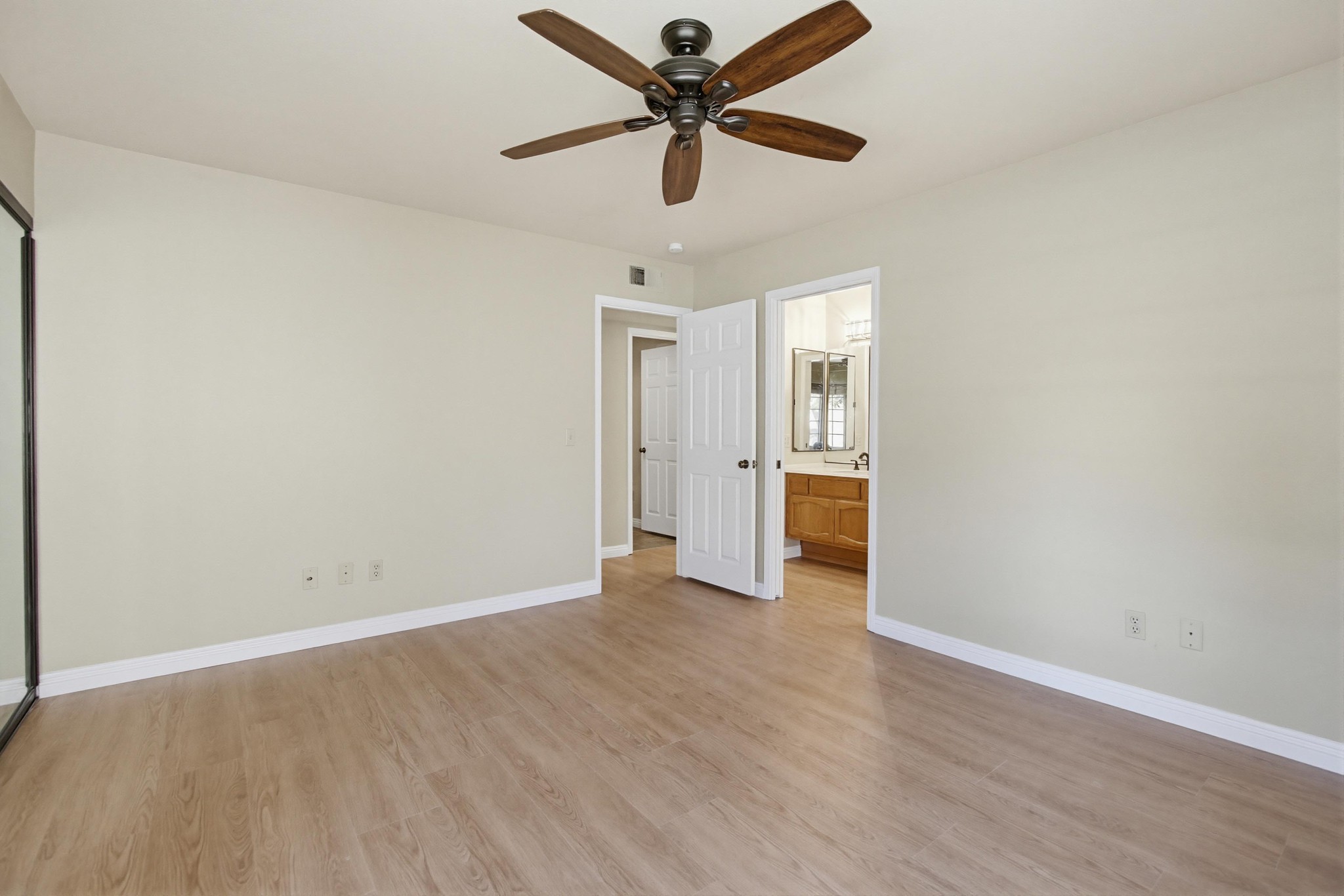 Virtual tour photo 33 of 49 for 17908 Caminito Balata