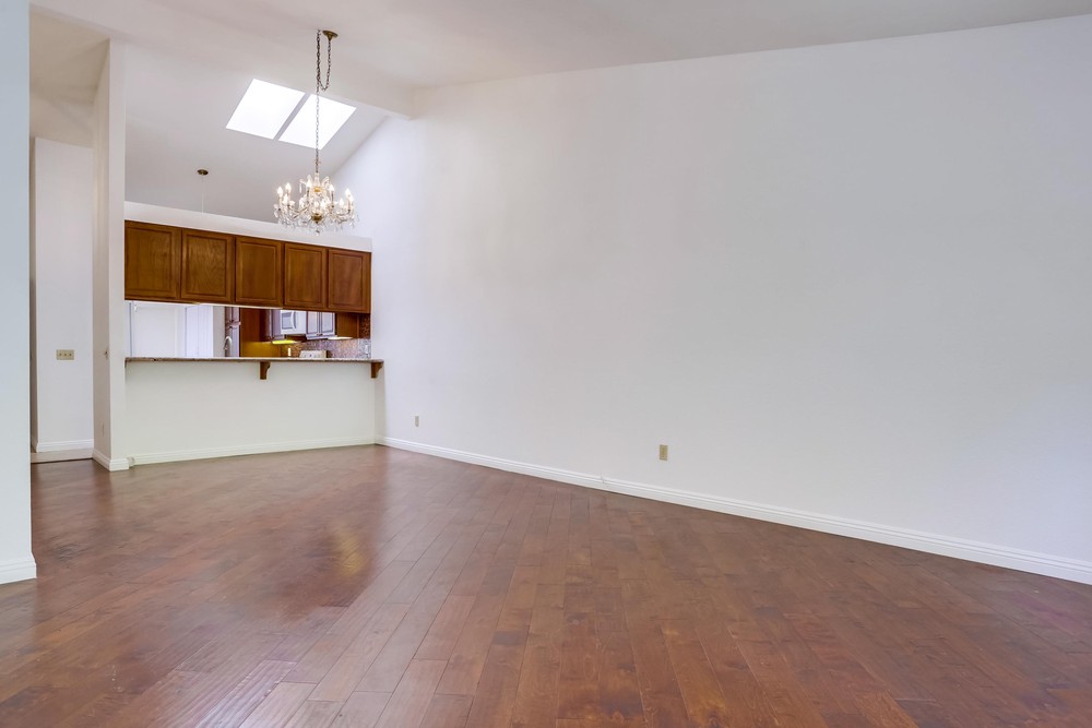 Virtual tour photo 15 of 38 for 17909 Avenida Alozdra