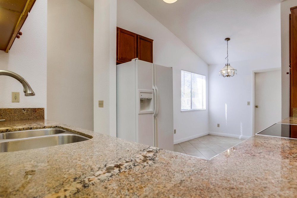 Virtual tour photo 18 of 38 for 17909 Avenida Alozdra