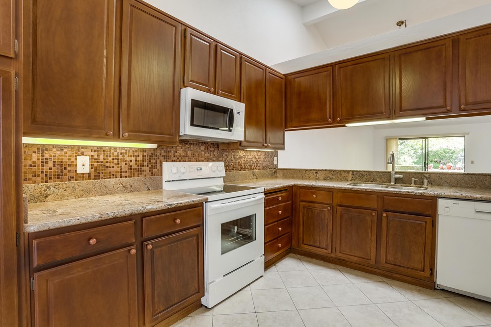 Virtual tour photo 22 of 38 for 17909 Avenida Alozdra
