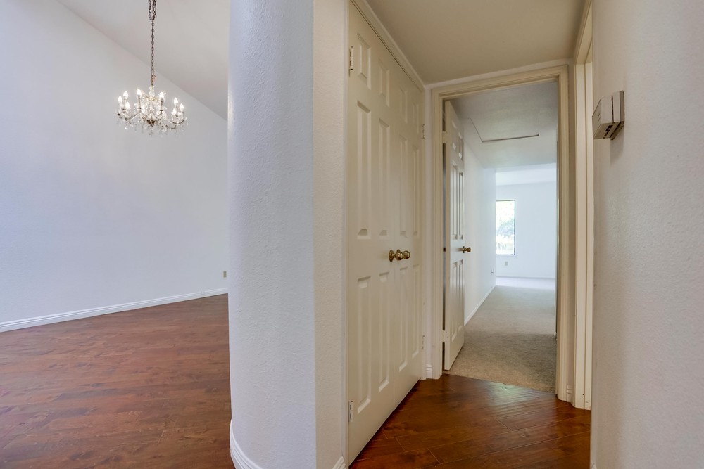 Virtual tour photo 26 of 38 for 17909 Avenida Alozdra