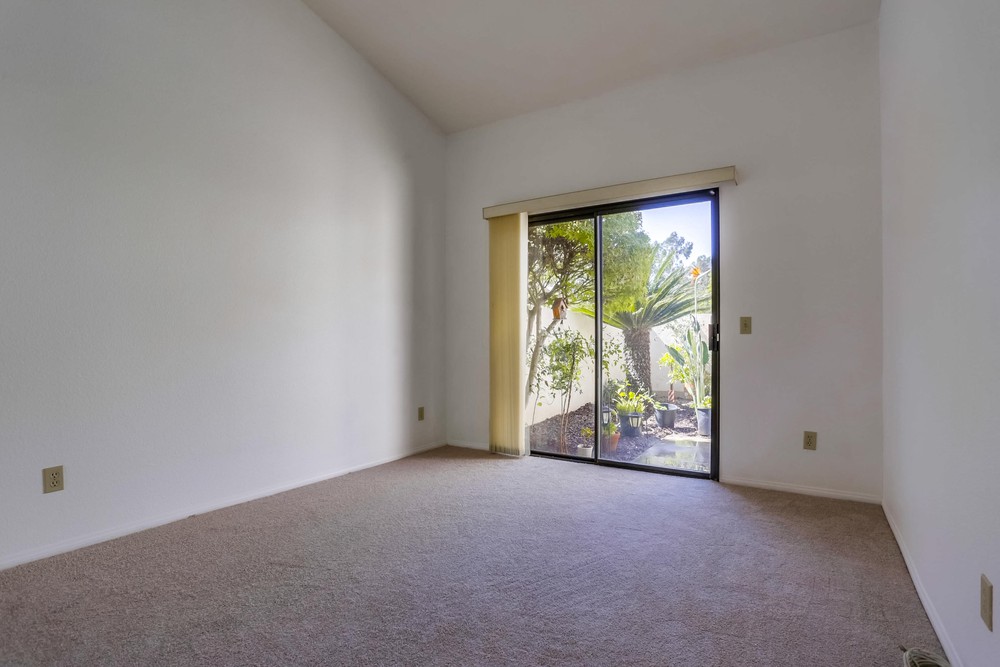 Virtual tour photo 31 of 38 for 17909 Avenida Alozdra
