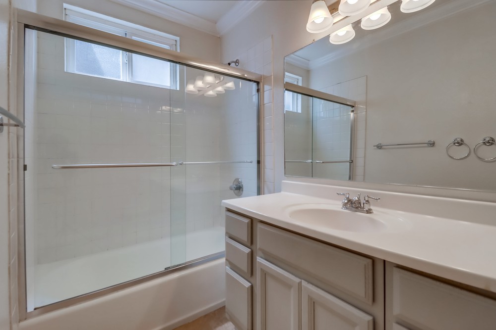 Virtual tour photo 19 of 21 for 1792-98 Missouri St APT 3