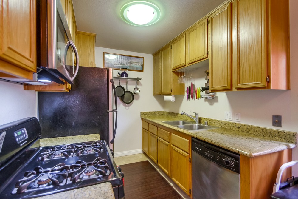 Virtual tour photo 14 of 23 for 1792 Missouri St