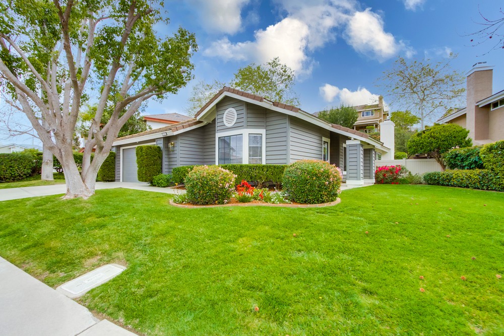 Virtual tour photo 5 of 62 for 17951 Cassia Pl