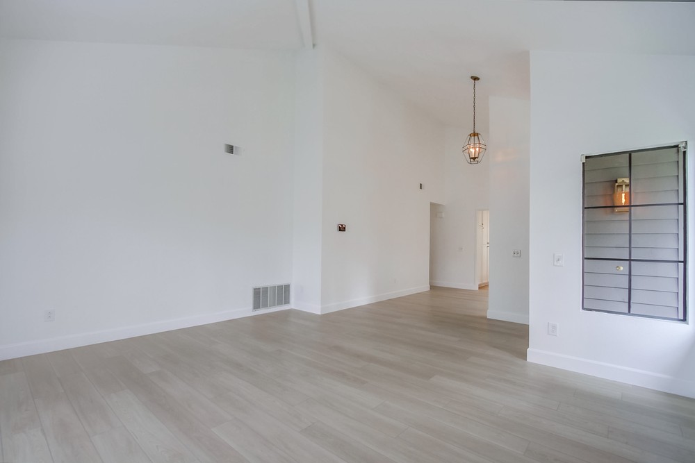 Virtual tour photo 13 of 62 for 17951 Cassia Pl