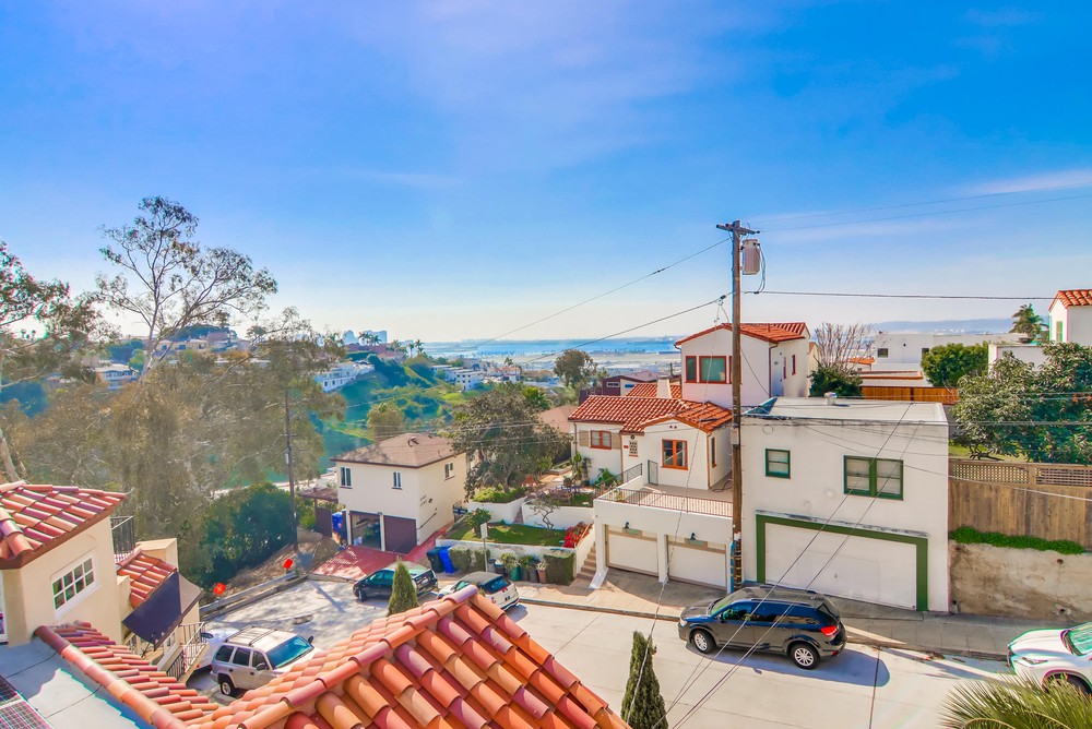 Virtual tour photo 43 of 44 for 1796 Sutter St