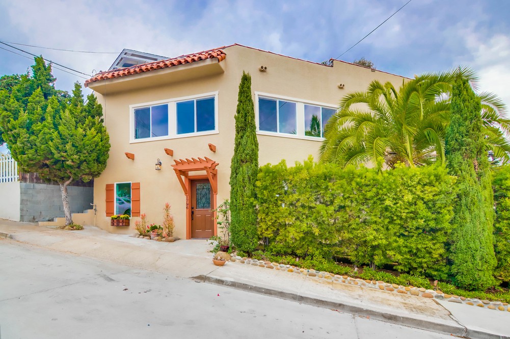 Virtual tour photo 3 of 52 for 1796 Sutter St