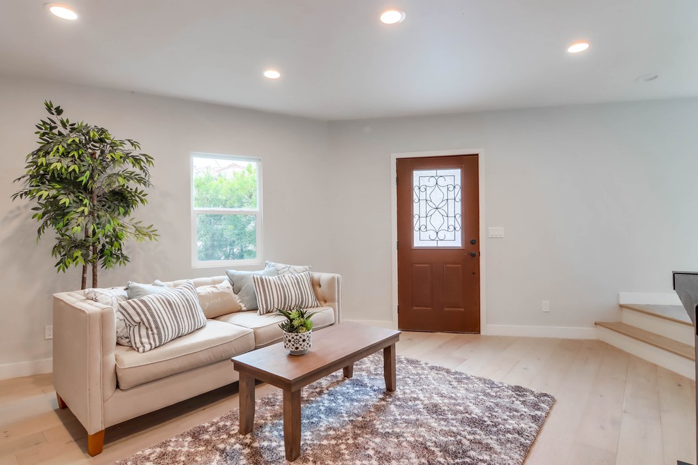 Virtual tour photo 10 of 52 for 1796 Sutter St