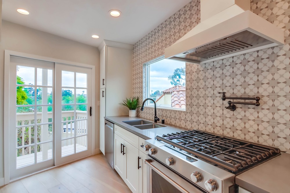 Virtual tour photo 29 of 52 for 1796 Sutter St
