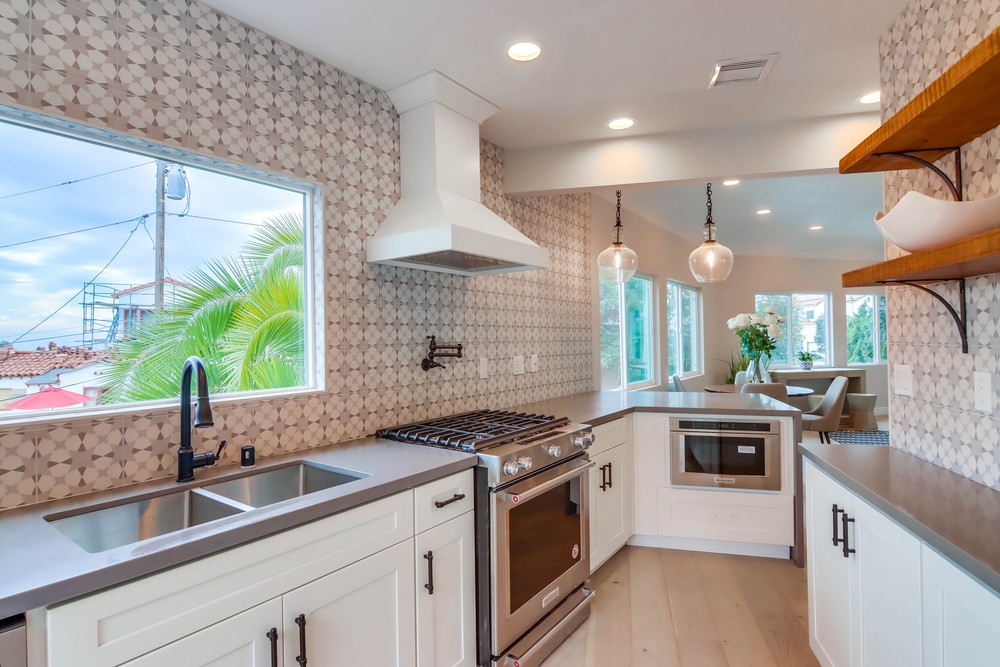 Virtual tour photo 33 of 52 for 1796 Sutter St