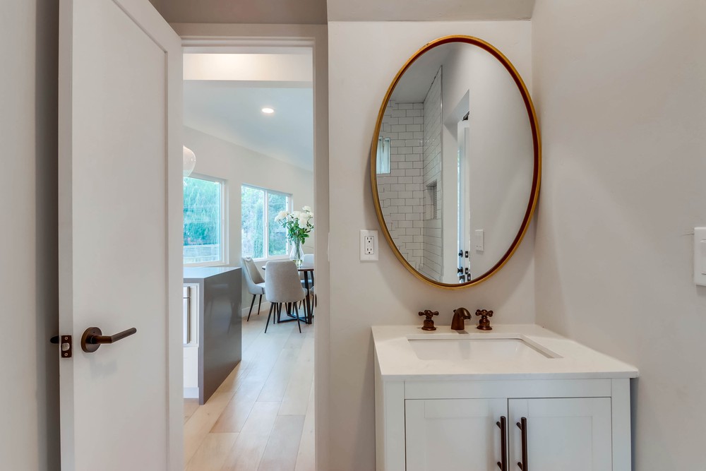 Virtual tour photo 36 of 52 for 1796 Sutter St