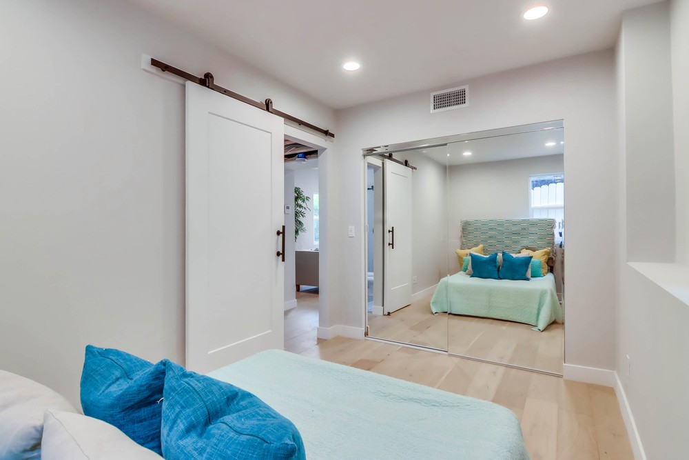 Virtual tour photo 50 of 52 for 1796 Sutter St