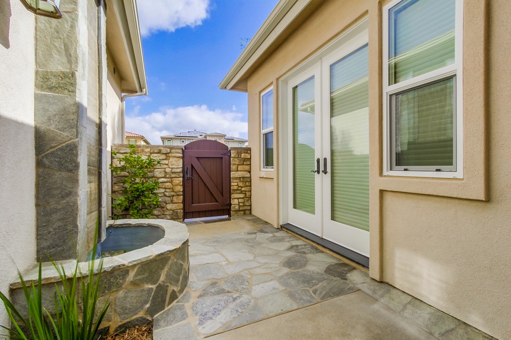 Virtual tour photo 10 of 73 for 17967 Aguamiel Road