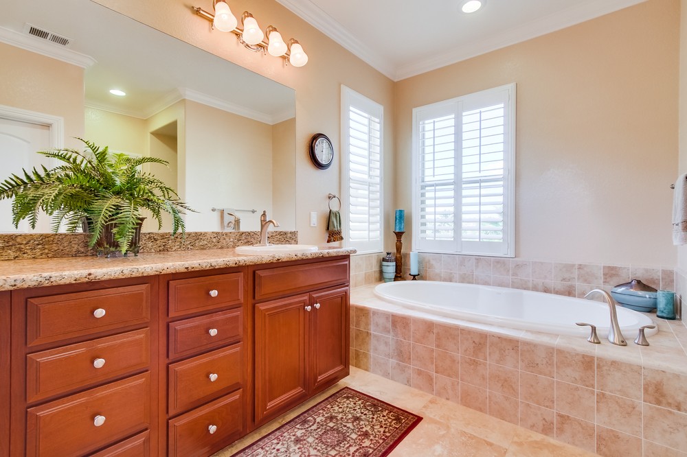 Virtual tour photo 32 of 55 for 17998 Aguamiel Road