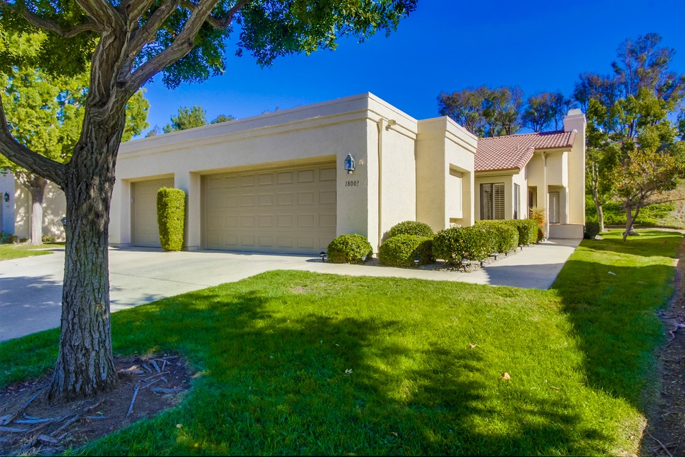Virtual tour photo 1 of 51 for 18003 Avenida Alozdra