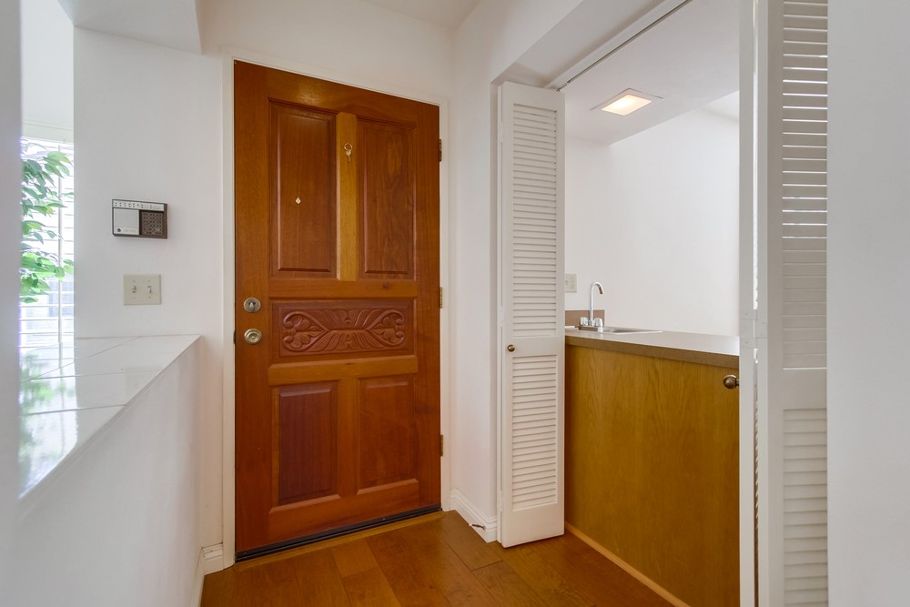 Virtual tour photo 9 of 51 for 18003 Avenida Alozdra