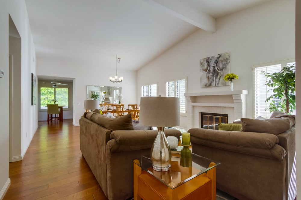 Virtual tour photo 10 of 51 for 18003 Avenida Alozdra