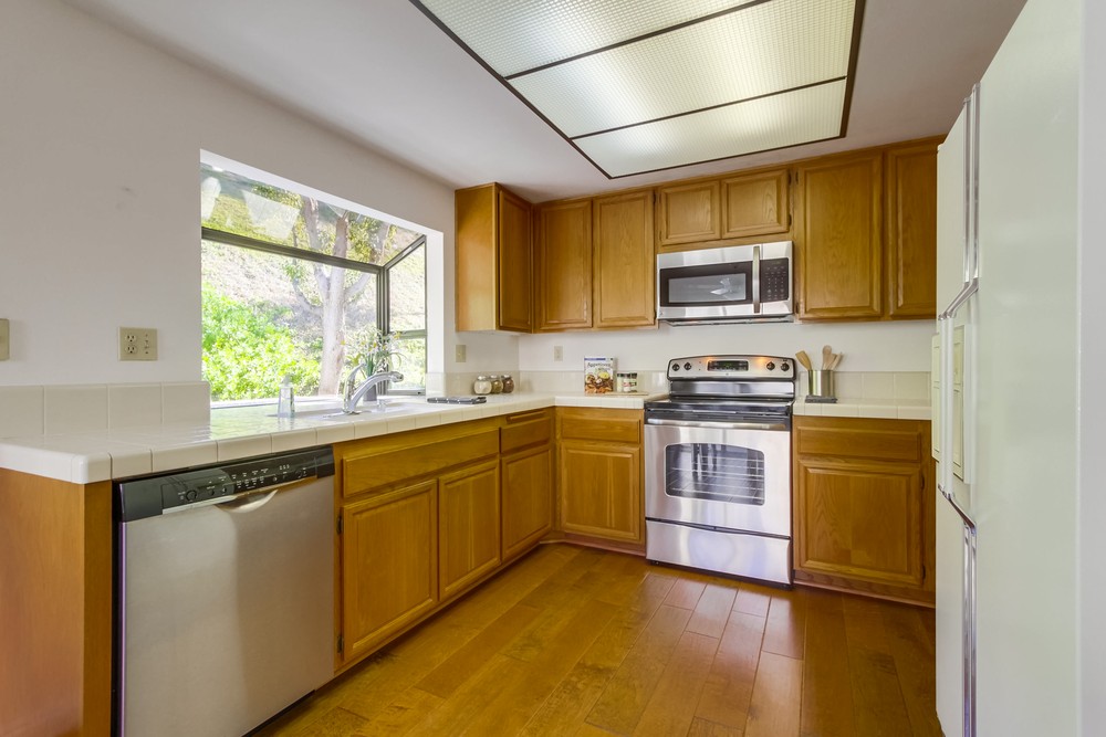 Virtual tour photo 21 of 51 for 18003 Avenida Alozdra