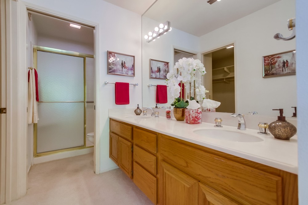 Virtual tour photo 33 of 51 for 18003 Avenida Alozdra