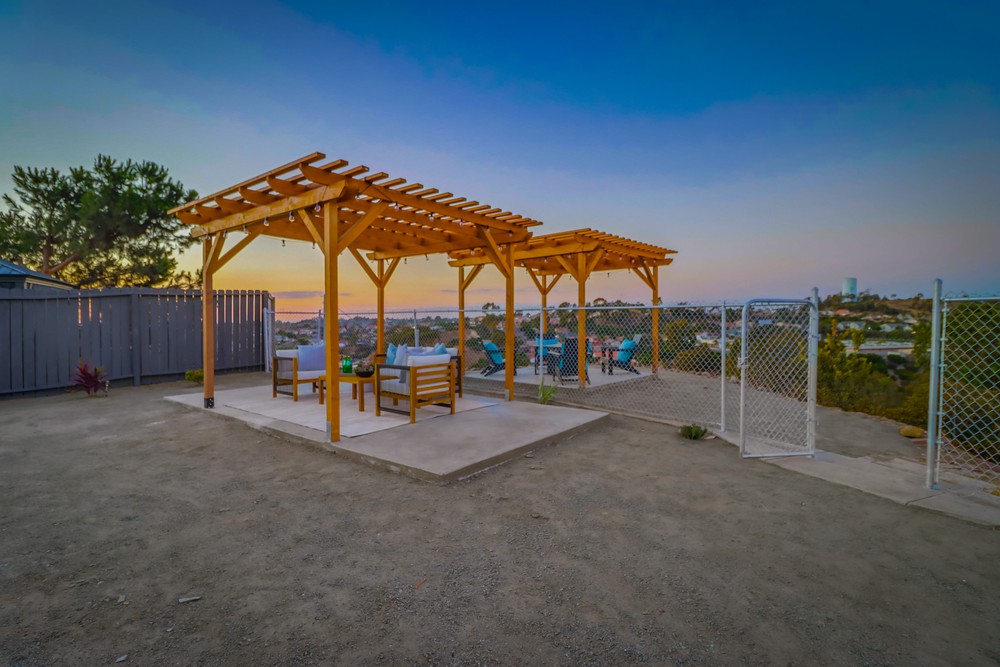 Virtual tour photo 17 of 138 for 1801 Alta View Dr