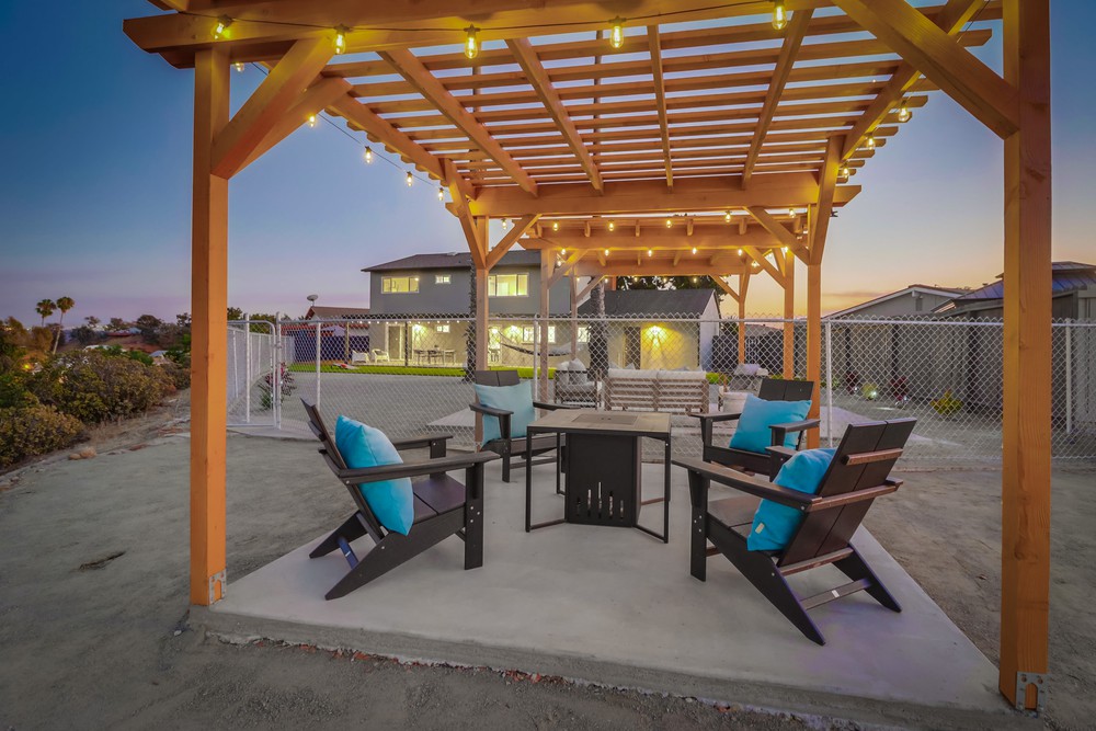 Virtual tour photo 22 of 138 for 1801 Alta View Dr