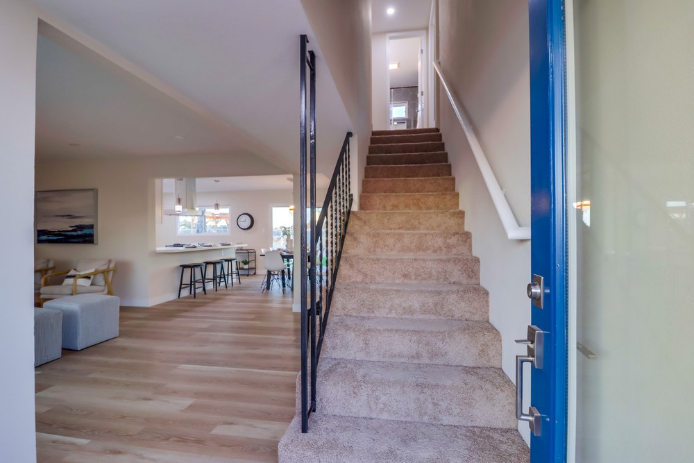 Virtual tour photo 30 of 138 for 1801 Alta View Dr