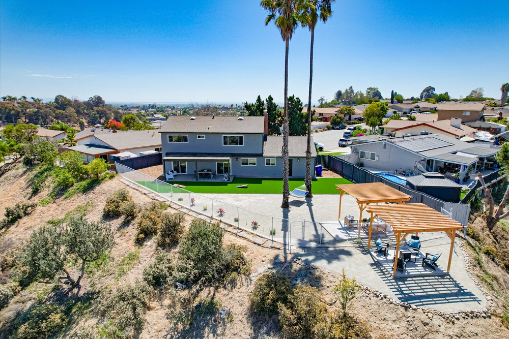 Virtual tour photo 15 of 42 for 1801 Alta View Dr