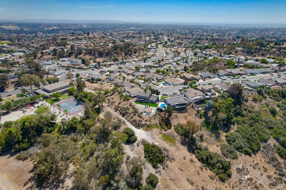 Virtual tour photo 29 of 42 for 1801 Alta View Dr