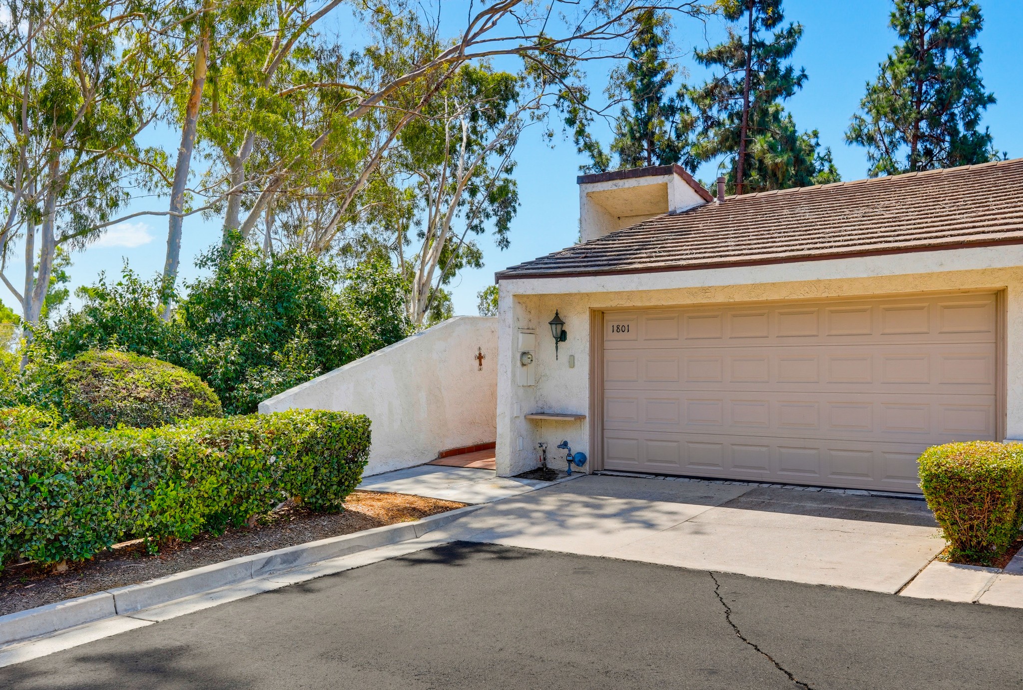 Virtual tour photo 3 of 62 for 1801 Vista Del Oro