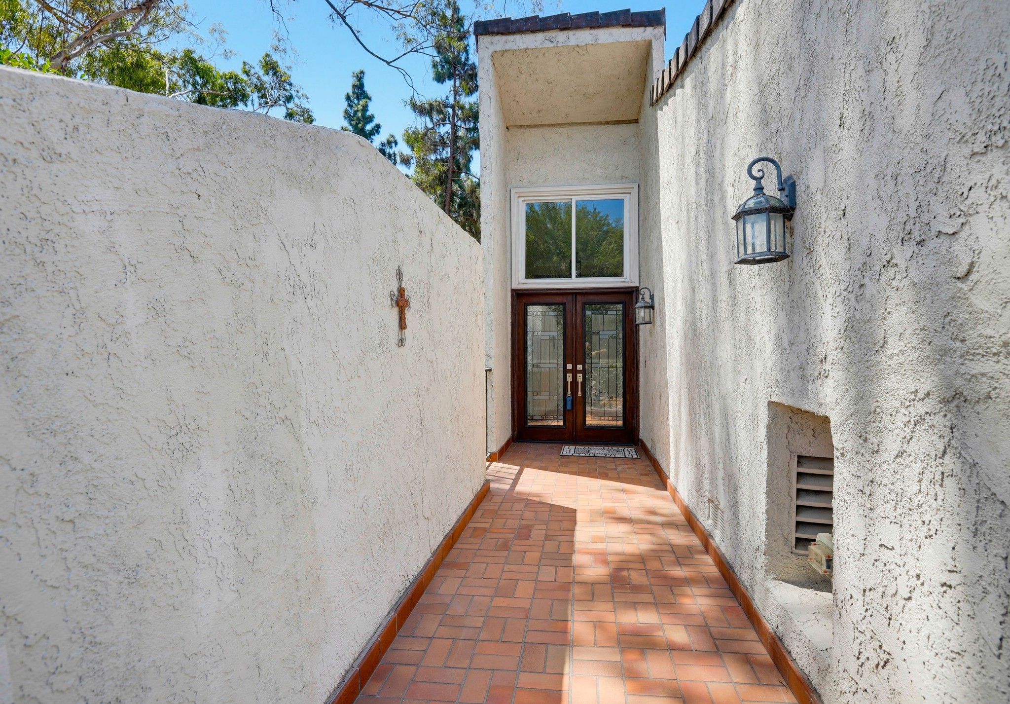 Virtual tour photo 5 of 62 for 1801 Vista Del Oro