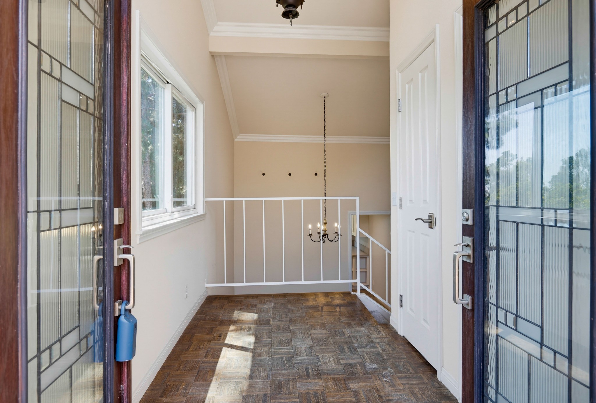 Virtual tour photo 6 of 62 for 1801 Vista Del Oro