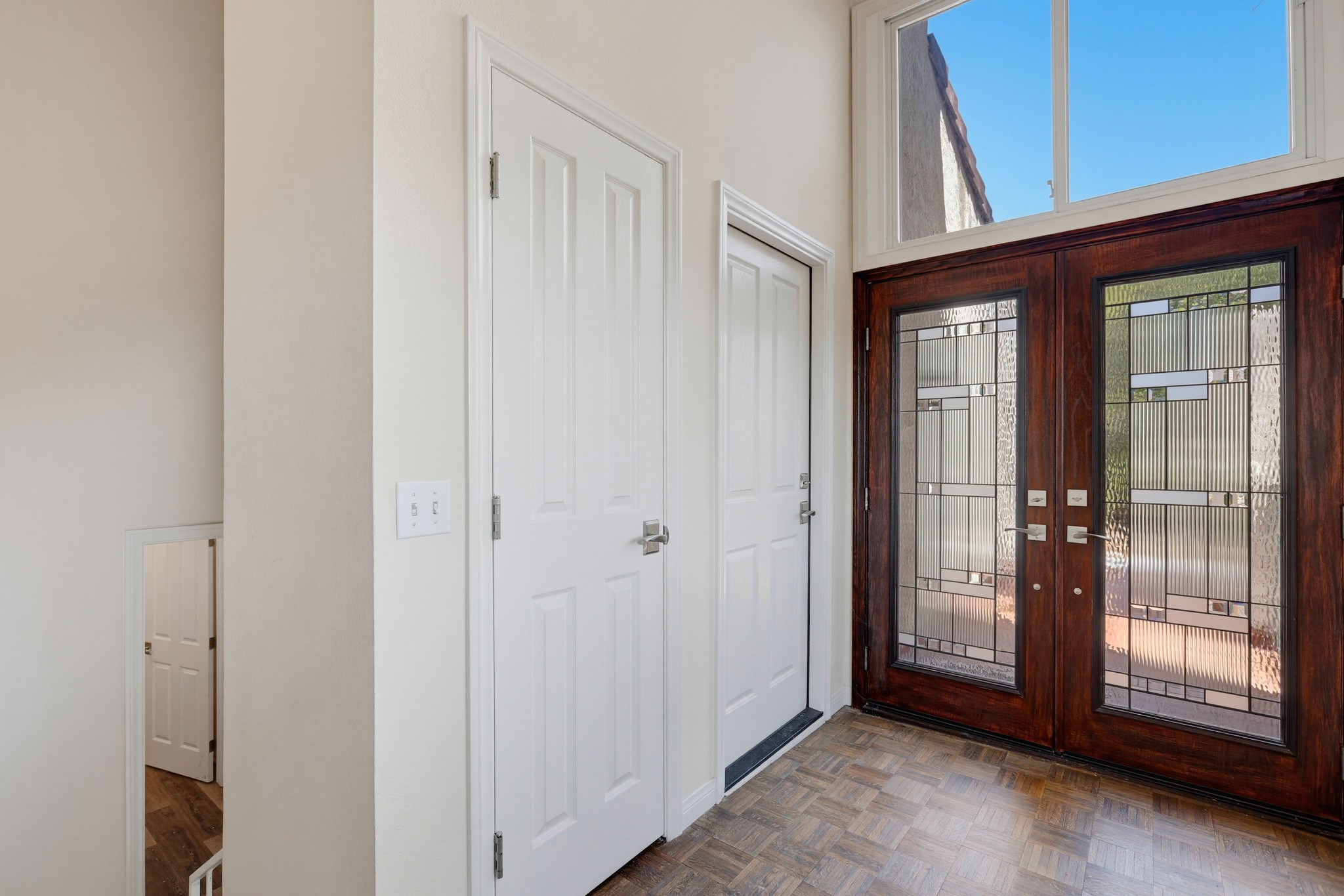 Virtual tour photo 7 of 62 for 1801 Vista Del Oro