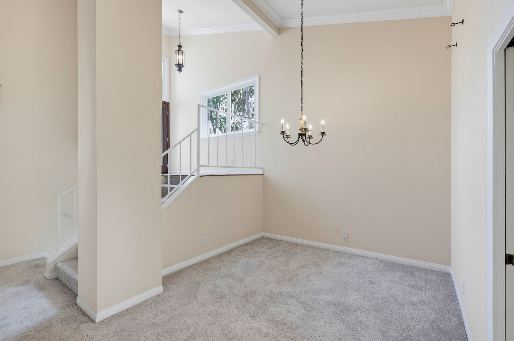 Virtual tour photo 11 of 62 for 1801 Vista Del Oro