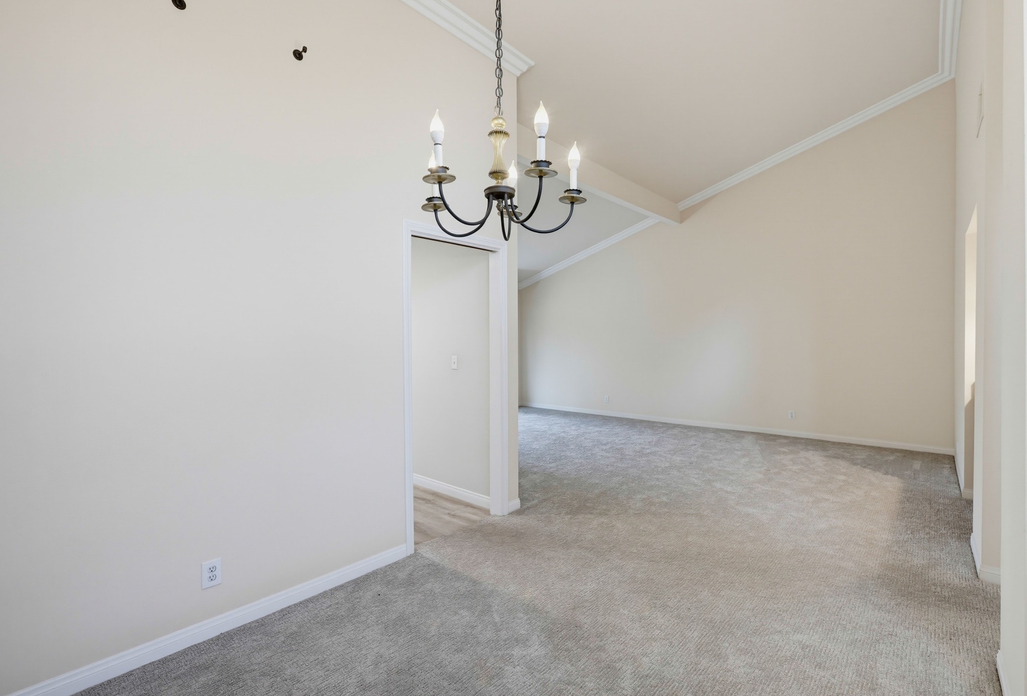 Virtual tour photo 13 of 62 for 1801 Vista Del Oro