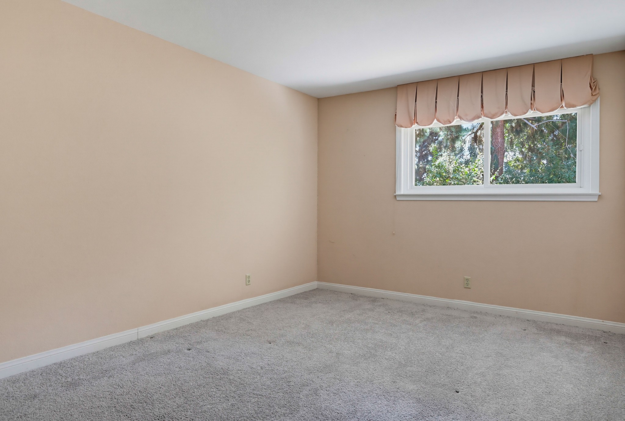 Virtual tour photo 43 of 62 for 1801 Vista Del Oro