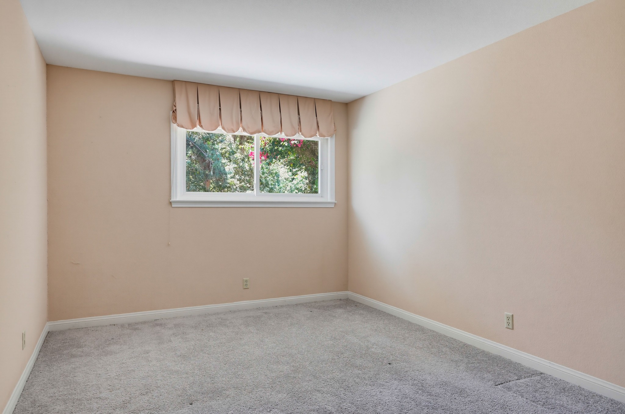 Virtual tour photo 44 of 62 for 1801 Vista Del Oro