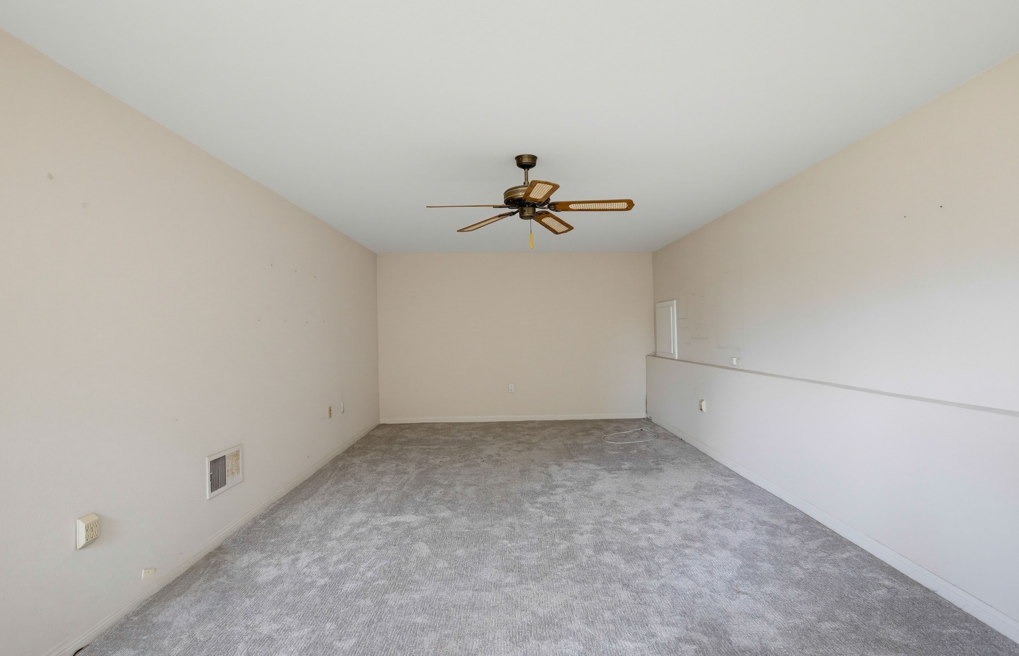 Virtual tour photo 49 of 62 for 1801 Vista Del Oro