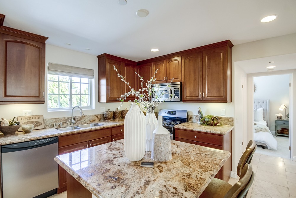 Virtual tour photo 20 of 57 for 1803 Grand Ave