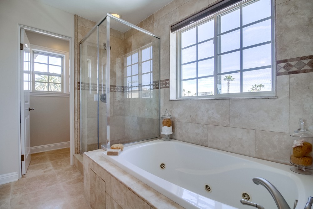 Virtual tour photo 46 of 57 for 1803 Grand Ave