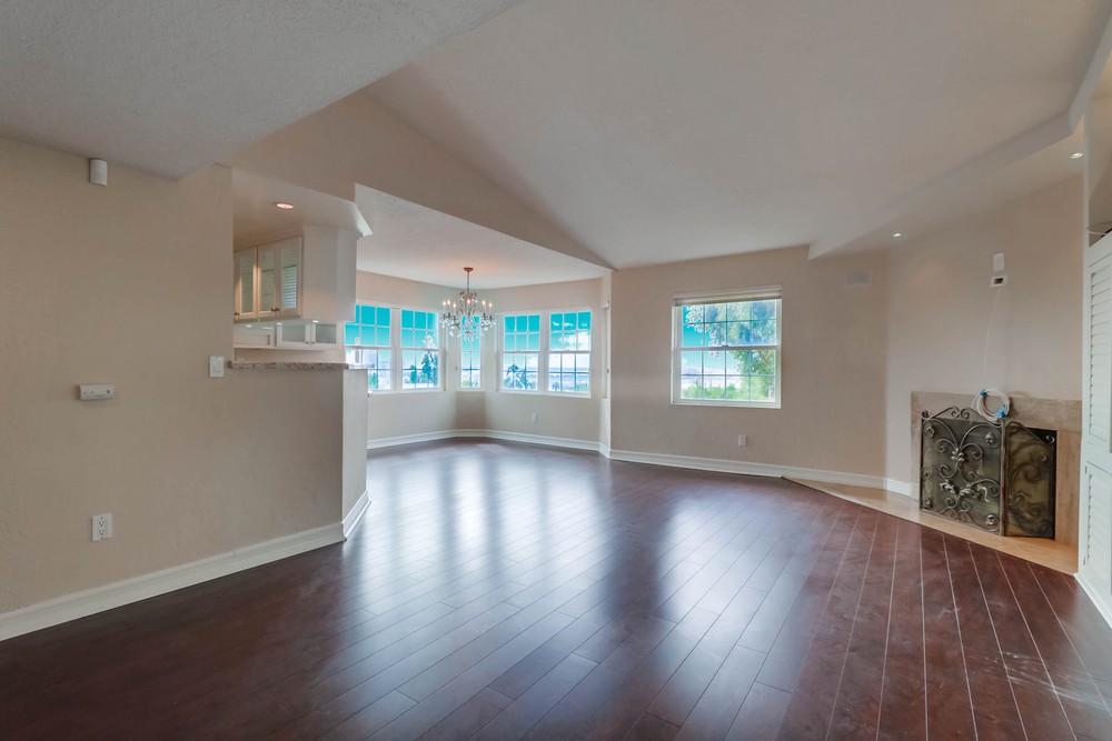 Virtual tour photo 14 of 51 for 1804 McKee St UNIT B10