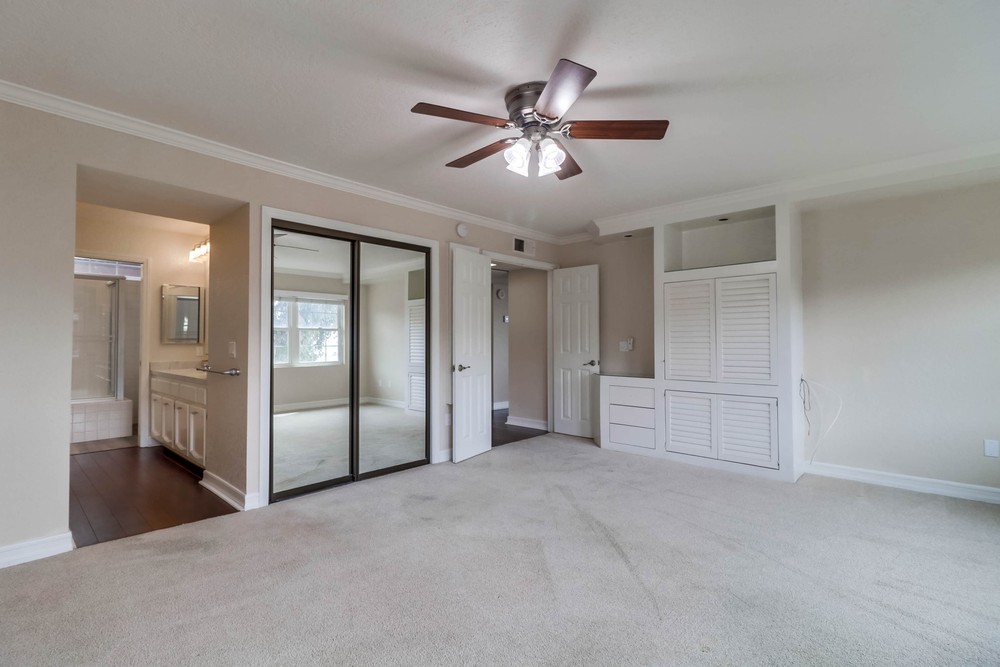 Virtual tour photo 36 of 51 for 1804 McKee St UNIT B10