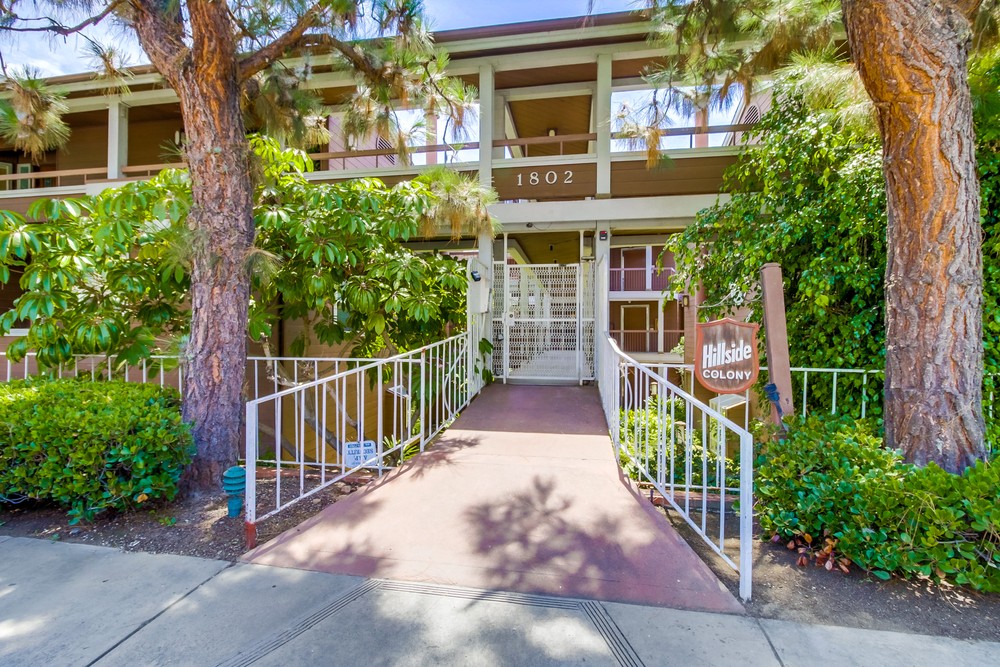 Virtual tour photo 3 of 50 for 1804 McKee St