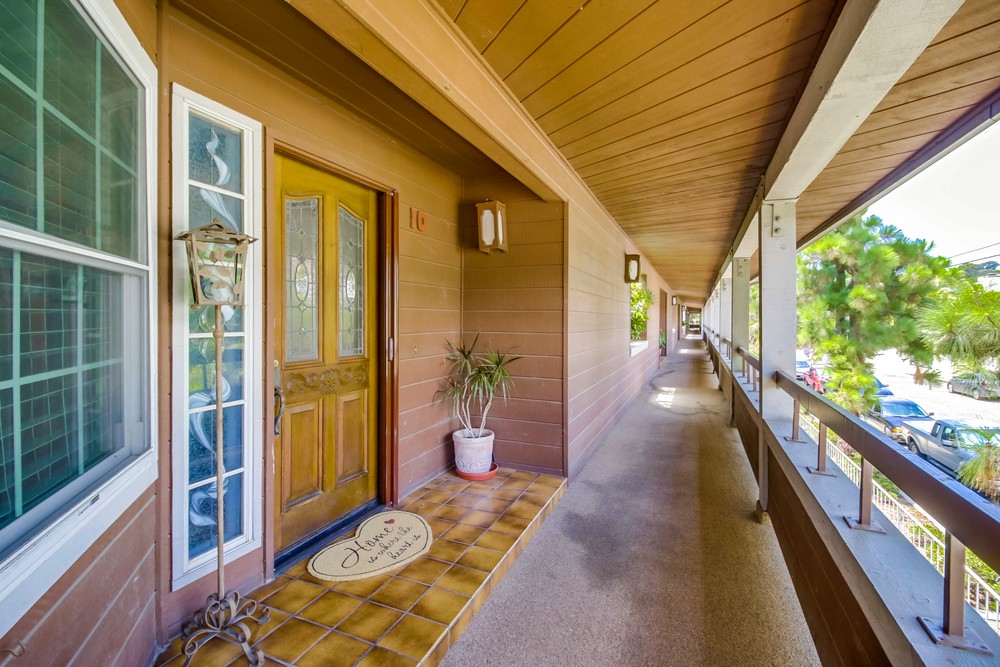 Virtual tour photo 8 of 50 for 1804 McKee St
