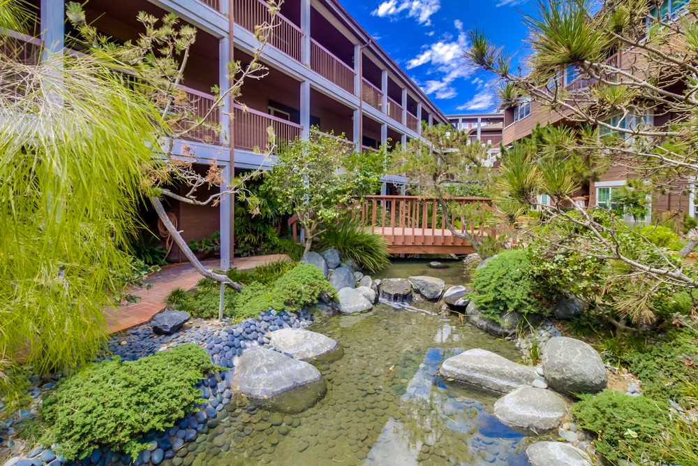 Virtual tour photo 11 of 50 for 1804 McKee St