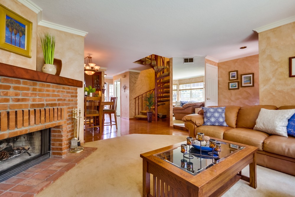 Virtual tour photo 9 of 35 for 1804 McKee Street