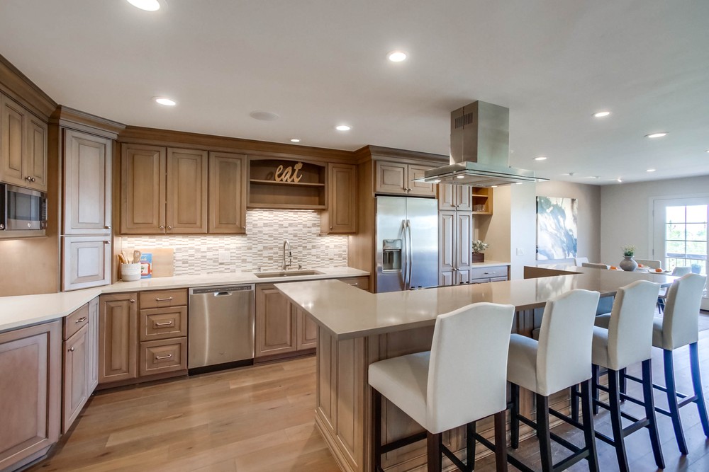 Virtual tour photo 9 of 38 for 1806 McKee St