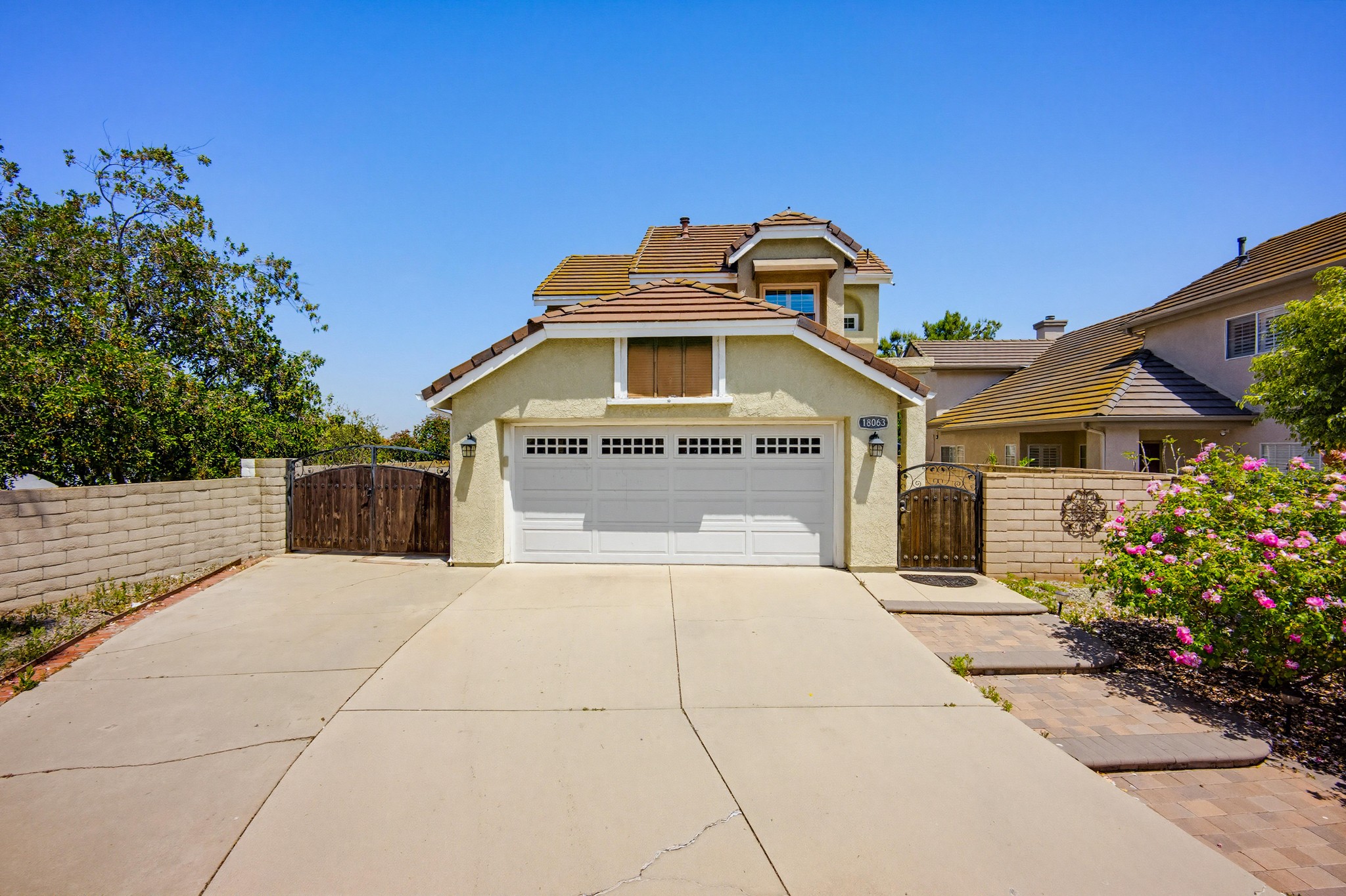Virtual tour photo 5 of 41 for 18063 Conestoga Ln
